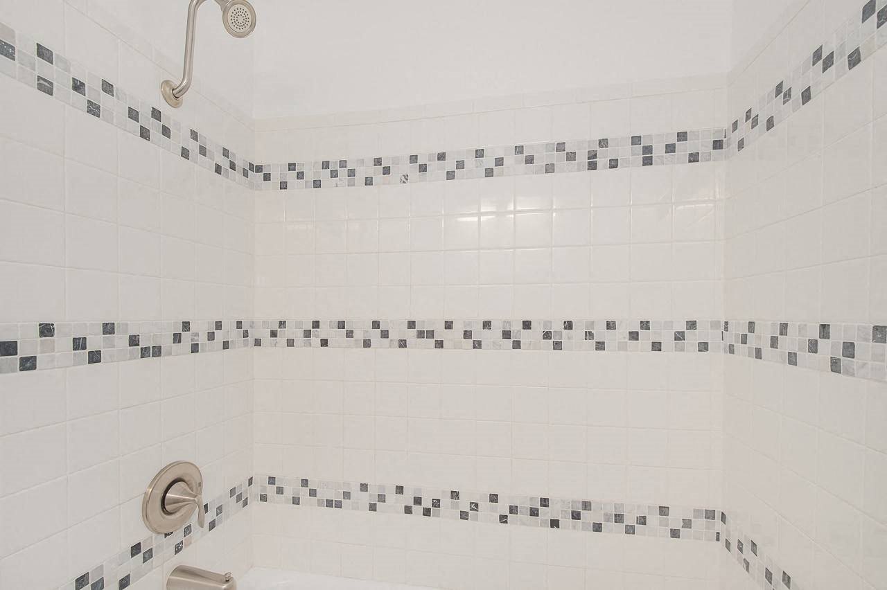 Gallery Photo 34